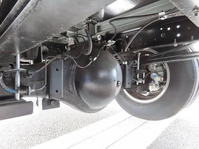 日野デュトロ冷凍車（冷蔵車）小型（2t・3t）[写真30]