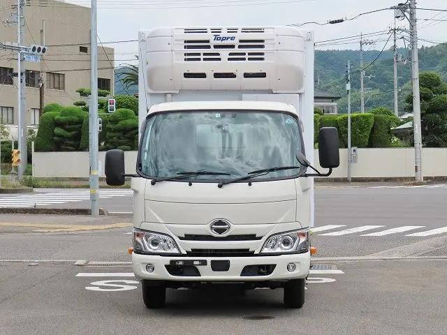 日野デュトロ冷凍車（冷蔵車）小型（2t・3t）[写真05]