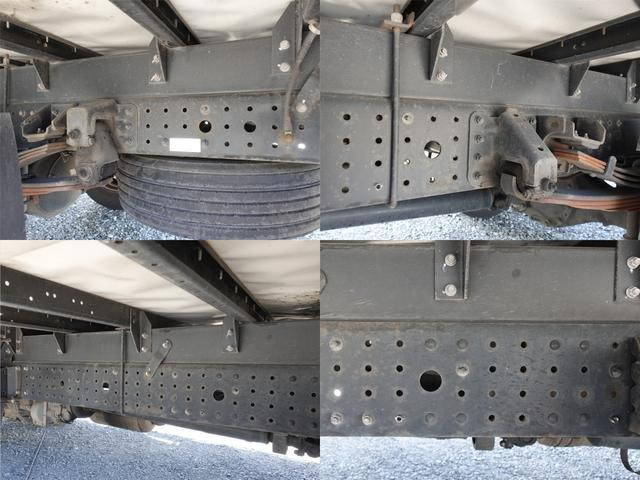 三菱ふそうキャンターアルミウイング小型（2t・3t）[写真12]