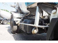 いすゞエルフミキサー車（コンクリートミキサー）小型（2t・3t）[写真26]