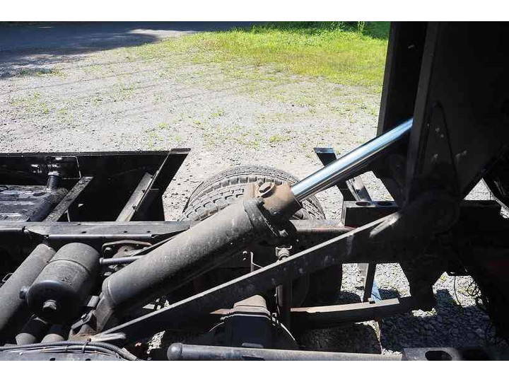 三菱ふそうキャンターダンプ小型（2t・3t）[写真13]