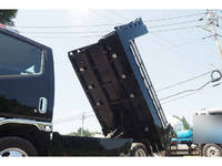 三菱ふそうキャンターダンプ小型（2t・3t）[写真10]