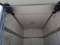 いすゞエルフパネルバン小型（2t・3t）[写真11]