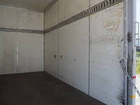 いすゞエルフパネルバン小型（2t・3t）[写真13]