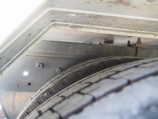 いすゞエルフパネルバン小型（2t・3t）[写真17]