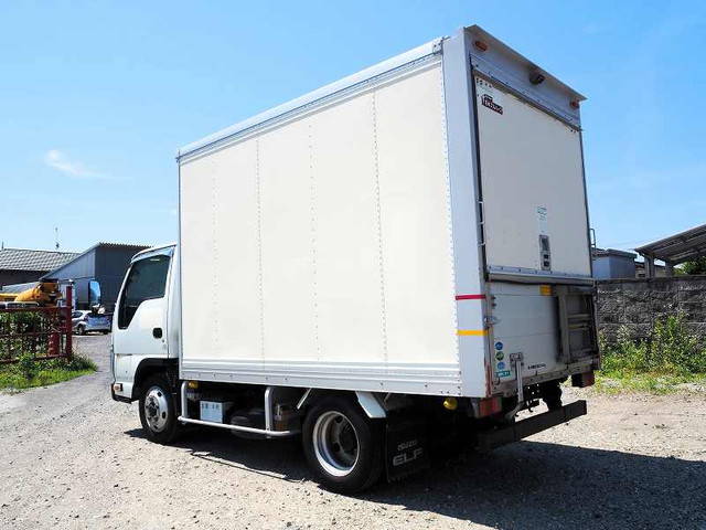 いすゞエルフパネルバン小型（2t・3t）[写真02]