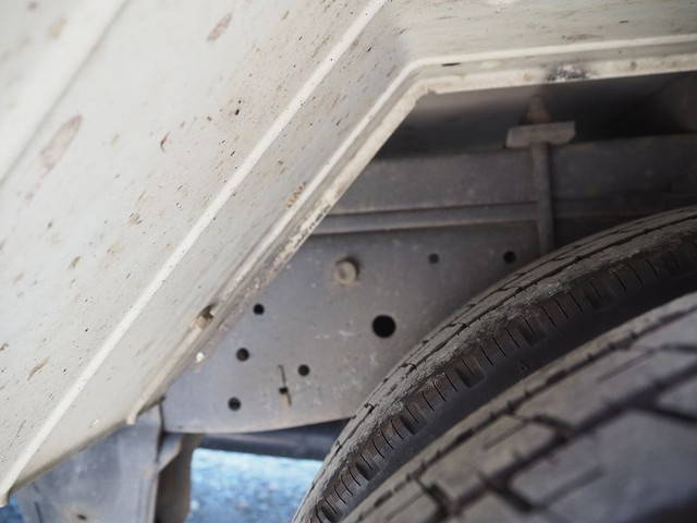 いすゞエルフパネルバン小型（2t・3t）[写真20]