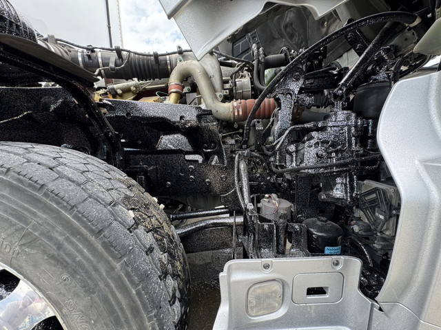 日野プロフィア冷凍車（冷蔵車）大型（10t）[写真24]