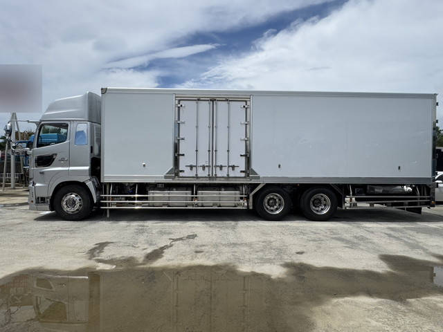 日野プロフィア冷凍車（冷蔵車）大型（10t）[写真05]