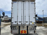 日野プロフィア冷凍車（冷蔵車）大型（10t）[写真07]