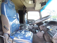 いすゞギガアルミウイング大型（10t）[写真17]