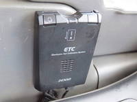 いすゞギガアルミウイング大型（10t）[写真22]