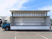 いすゞギガアルミウイング大型（10t）[写真25]