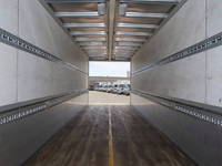 いすゞギガアルミウイング大型（10t）[写真30]