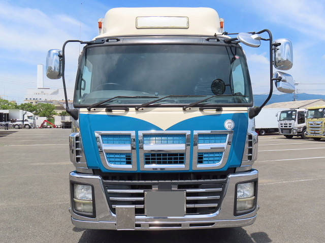 いすゞギガアルミウイング大型（10t）[写真03]