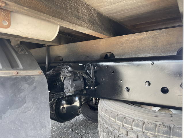 三菱ふそうファイタークレーン5段増トン（6t・8t）[写真24]