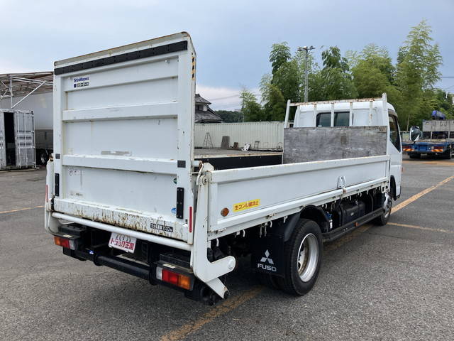 三菱ふそうキャンター平ボディ小型（2t・3t）[写真02]