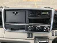 三菱ふそうキャンター平ボディ小型（2t・3t）[写真38]