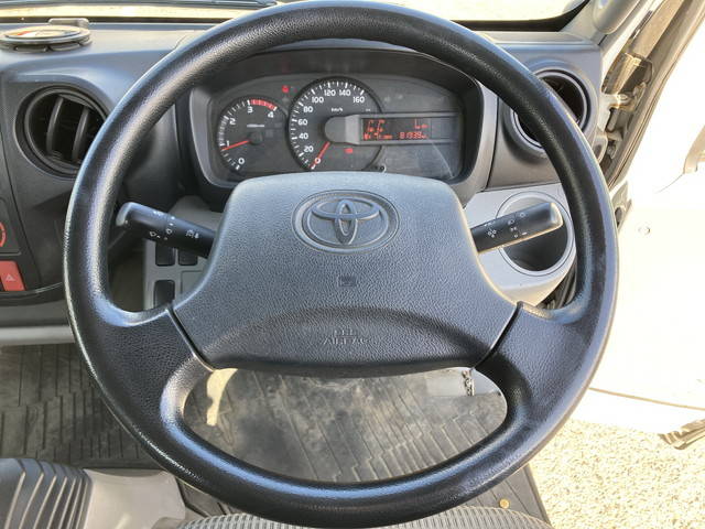 トヨタダイナクレーン4段小型（2t・3t）[写真35]