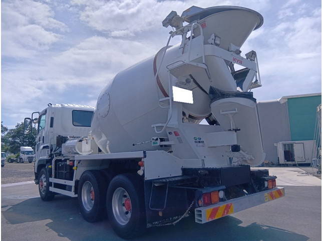 いすゞギガミキサー車（コンクリートミキサー）大型（10t）[写真02]