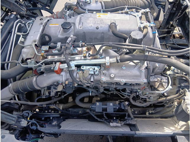 いすゞギガミキサー車（コンクリートミキサー）大型（10t）[写真08]