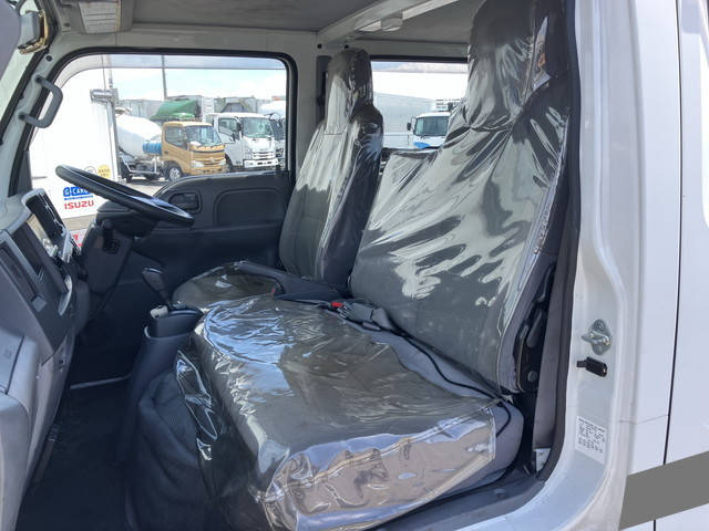 マツダタイタンダブルキャブ（Wキャブ）小型（2t・3t）[写真25]