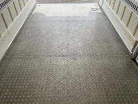 いすゞエルフ冷凍車（冷蔵車）小型（2t・3t）[写真14]