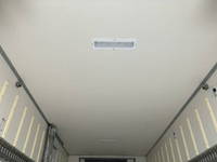 いすゞエルフ冷凍車（冷蔵車）小型（2t・3t）[写真15]