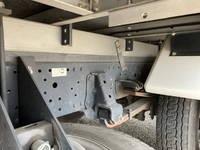 いすゞエルフ冷凍車（冷蔵車）小型（2t・3t）[写真22]