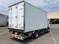 いすゞエルフ冷凍車（冷蔵車）小型（2t・3t）[写真03]