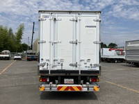 いすゞエルフ冷凍車（冷蔵車）小型（2t・3t）[写真09]