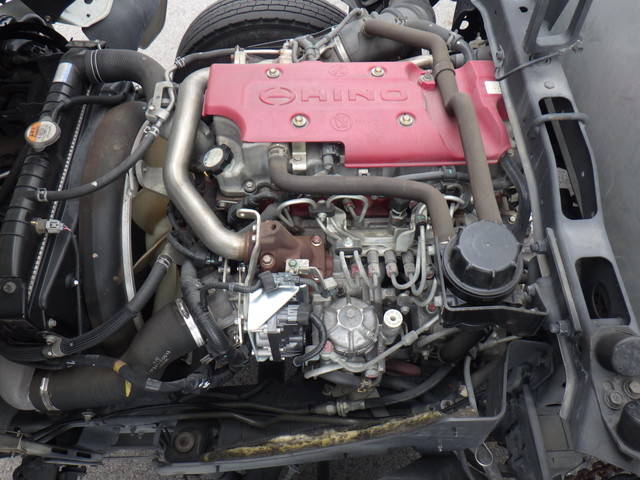 日野レンジャー幌ウイング中型（4t）[写真37]