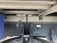 いすゞエルフ冷凍車（冷蔵車）小型（2t・3t）[写真21]