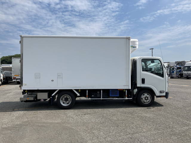 いすゞエルフ冷凍車（冷蔵車）小型（2t・3t）[写真07]