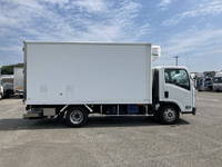 いすゞエルフ冷凍車（冷蔵車）小型（2t・3t）[写真07]