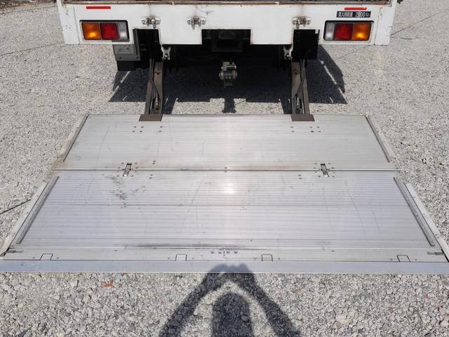 三菱ふそうファイターアルミバン中型（4t）[写真09]