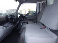 トヨタダイナアルミウイング小型（2t・3t）[写真22]