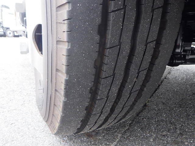 トヨタダイナアルミウイング小型（2t・3t）[写真34]