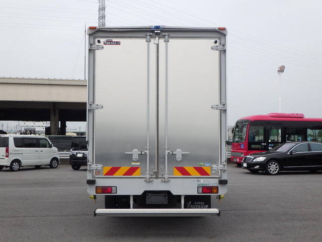 トヨタダイナアルミウイング小型（2t・3t）[写真06]