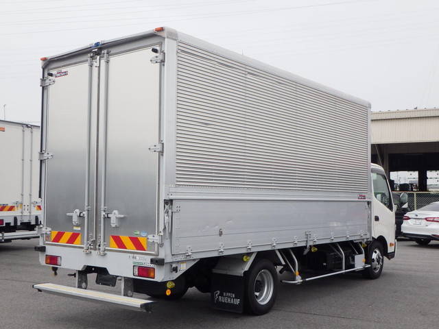 トヨタダイナアルミウイング小型（2t・3t）[写真07]