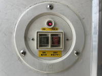 いすゞエルフ冷凍車（冷蔵車）小型（2t・3t）[写真20]