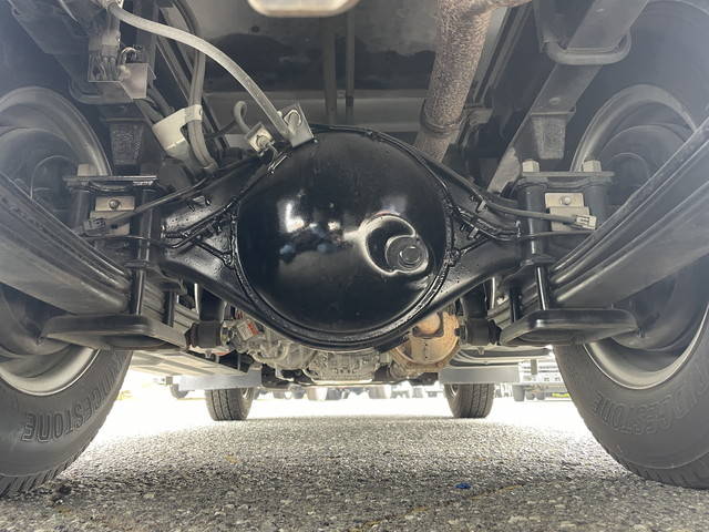 いすゞエルフ冷凍車（冷蔵車）小型（2t・3t）[写真29]