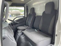 いすゞエルフ冷凍車（冷蔵車）小型（2t・3t）[写真33]