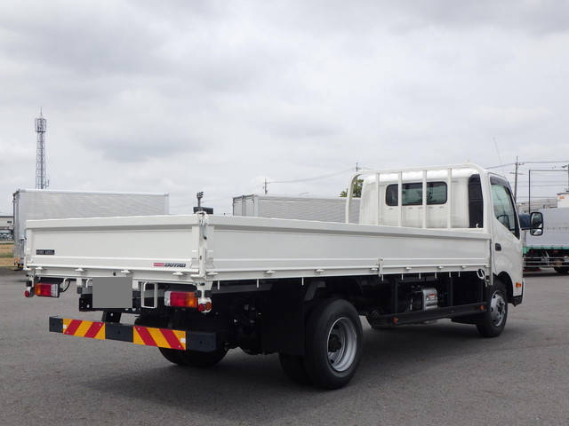 日野デュトロ平ボディ小型（2t・3t）[写真02]