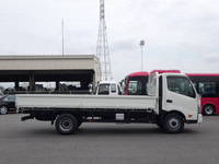 日野デュトロ平ボディ小型（2t・3t）[写真10]