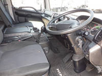 日野レンジャー幌ウイング中型（4t）[写真15]