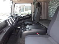 日野レンジャー幌ウイング中型（4t）[写真17]