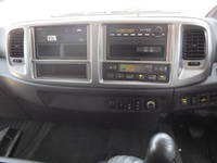 日野レンジャー幌ウイング中型（4t）[写真21]