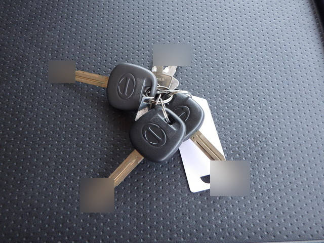 日野レンジャー幌ウイング中型（4t）[写真34]