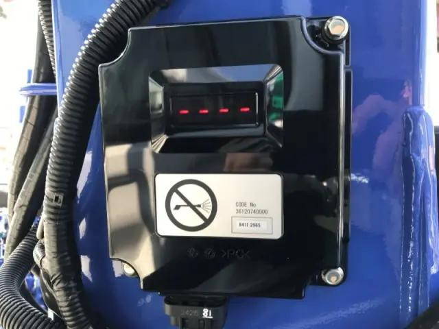 三菱ふそうファイターセルフクレーン4段中型（4t）[写真29]